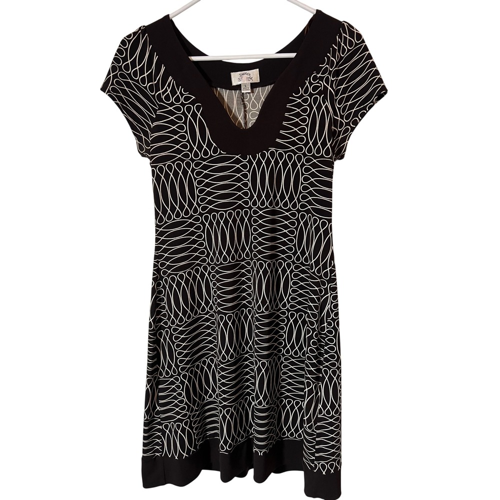 Sweet Storm Shift Dress Large Mod Geometric Print Brown Cream White Cap Sleeve